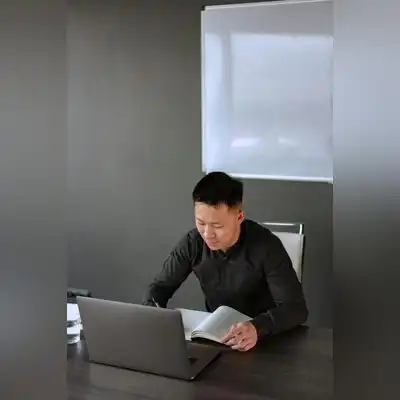 赖芙芳
